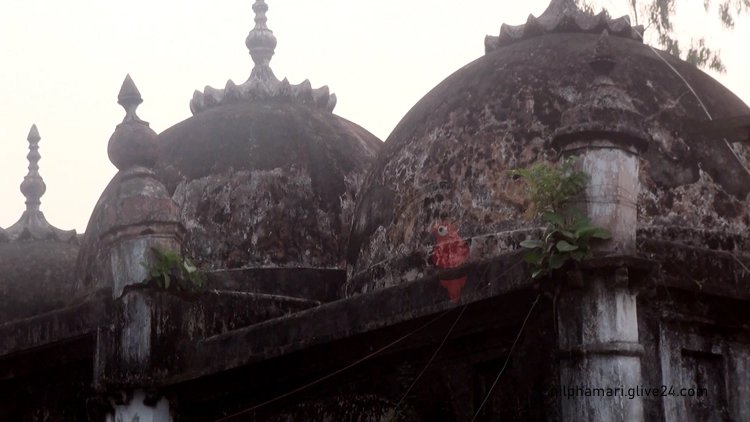৪০০ বছরের পুরোনো মসজিদে নামাজ আদায় | সারা সপ্তাহের খবর